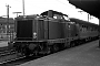 MaK 1000359 - DB "212 312-3"
21.08.1975 - Altenbeken, Bahnhof
Michael Hafenrichter