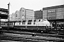 MaK 2000012 - DB "220 012-9"
20.04.1975 - Hamburg, Hauptbahnhof
Klaus Görs